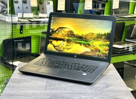 HP Zbook 17 G3 2